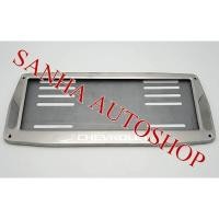 ราคา กรอบป้ายทะเบียนสแตนเลส โลโก้ Chevrolet ทรงสี่เหลี่ยมคางหมู (2764083254)