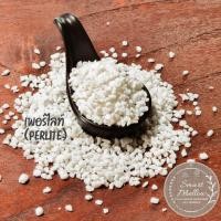 ราคา เพอร์ไลท์ Perlite วัสดุปลูกแบ่งขาย ขนาด 2 ลิตร วัสดุปลูกผสมกับดิน และวัสดุปลูกอื่นๆ เพื่อเพิ่มความโปร่ง ระบายน้ำได้ดี (12275771027)