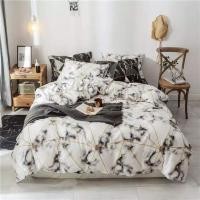 ราคา ส่งฟรี!!! ชุดเครื่องนอนผ้าปู 7ฟุต พร้อมผ้านวม ลายหินอ่อน (6969746174)