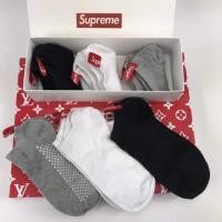 ราคา ถุงเท้า LV Supreme เซท (491195742)