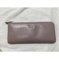 ราคา Prada.มือสองของแท้100% (14000445170)