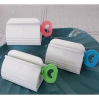 ราคา ที่รีดยาสีฟัน แท่นรีดยาสีฟัน ที่รีดหลอดเครื่องสำอางค์ พร้อมส่ง (15797860411)