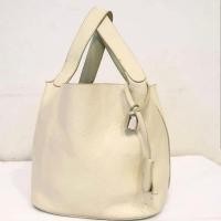 ราคา Bucket bag หนังแท้ทั้งใบ ทรงแอเมส สีครีม มาพร้อมกุญแจแม่+ลูก ขนาดปากกระเป๋า 15นิ้ว/สูง8.5นิ้วรวมสายจับ15นิ้ว/ฐาน 7x8.5 (2285172409)