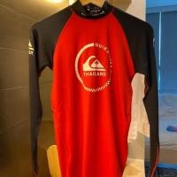 ราคา เสื้อว่ายน้ำ rashguard Quiksilver ของแท้มือ 1 (5036347795)