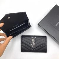 ราคา New YSL Card Holder on black/shw (4436638719)