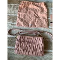 ราคา กระเป๋า MIU MIU Crossbody รุ่น Nappa อุปกรณ์ครบ มือสอง ของแท้ (23862050825)