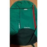 ราคา กระเป๋าสะพายหลัง Quechua 10L (2256251893)