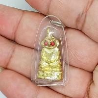 ราคา พระงั่งตาแดง สายเขมร เนื้อกะไหล่ทอง ขนาด 3 ซม. เลี่ยมกรอบไมครอนกันน้ำอย่างดี (25125696975)