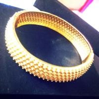 ราคา กำไรข้อมือทองเหมือนแท้สวยมากลายพิกุลน้ำหนัก 3 บาทข้อมือ 6.7 นิ้วใส่ได้ 7 นิ้วก็ใส่ได้ค่ะราคาพิเศษ 429 บาทจัดส่งฟรีค่ะ (2757957190)