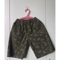 ราคา กางเกงเด็ก UNIQLO SIZE 130เขียว (22072872238)