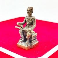 ราคา พระนเรศวร วัดใหญ่ชัยมงคล 3ซม.เนื้อโลหะทองเหลือง บูชาขอพรขออำนาจบารมี ให้ทำมาหากินบนแผ่นดินนี้ร่ำรวยเจริญรุ่งเรือง (11595044406)