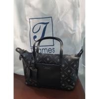 ราคา กระเป๋าสะพายสีดำแบรนthames (23257860525)