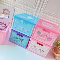 ราคา กล่องพลาสติกพับได้แบบใส SANRIO มีทั้งหมด 6 ลาย มีฝาปิด พับเก็บแบนได้ ขนาด 30×22×15 cm (23689097176)
