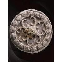 ราคา พระปิดตาจันทร์ลอยพิมพ์ดอกพิกุล เนื้อผง (16497659889)