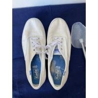 ราคา รองเท้ามือสอง size36 ยี่ห้อkeds (11755432626)
