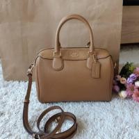 ราคา Sale Coach หมอน9นิ้ว สีหายาก 1ใบเท่านั้น (1638007287)