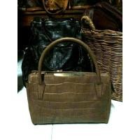 ราคา กระเป๋าหนังแท้ AK ANNE KLEIN มือสอง (1987059105)