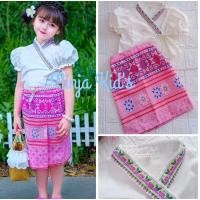 ราคา ชุดไทยเด็กผ้าฝ้าย ชุดไทยเด็กล้านนาพร้อมส่ง(DD) (23945157245)