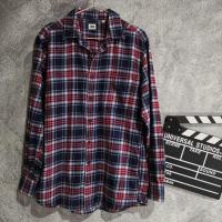 ราคา ผ้ามือสอง เสื้อเชิ้ตแขนยาวลายสก็อต Uniqlo (21406273571)