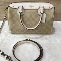 ราคา Coach หมอน 9 นิ้ว (1246839534)