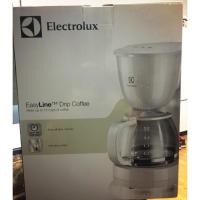 ราคา เครื่องชงกาแฟ Electrolux ECM1303W (195696426)