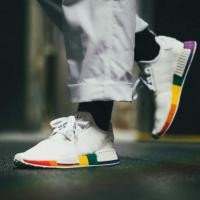 ราคา ของแท้​ รุ่น​ลิมิเต็ด​ ADIDAS​ NMD​ R1 PRIDE (FY9024)​ (3537672059)