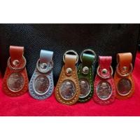 ราคา พวงกุญแจเหรียญหลวงพ่อรวย รุ่นกฐินปี55 ของแท้. (8454169085)