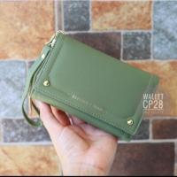 ราคา กระเป๋าสตางค์ใบกลาง แบรนด์ Forever Young แท้ สีเขียว (2248831953)