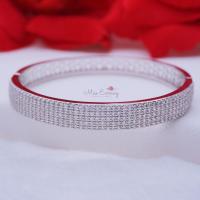 ราคา Miss Earring กำไลข้อมือฝังเพชร CZ Hestina (2202432786)