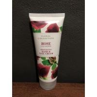 ราคา marks & spencer hand & nail cream ครีมทามือและเล็บ กลิ่นกุหลาบ ขนาด 100 ml (2947732805)