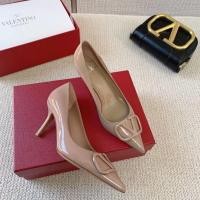 ราคา 【โรงงานเอมิลี่】Valentino รองเท้าส้นสูง หัวแหลม หรูหรา สไตล์คลาสสิก (24329985839)
