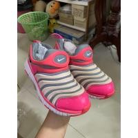 ราคา รองเท้าผ้าใบเด็ก Nike Free มือสองของแท้ ขนาด21CM (8226940696)