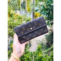 ราคา LV. 3 พับยาว โมโนแกรม แท้% (21729551661)