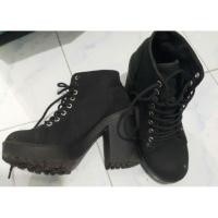 ราคา รองเท้าบู้ท H&M size36 มือสองของแม่ค้า (1808342067)