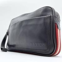 ราคา กระเป๋าBally ของแท้100% กระเป๋า Clutch สภาพ 95% (24271351995)