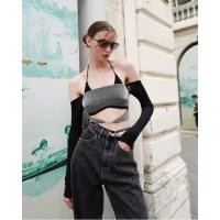 ราคา ส่งต่อ Merge Official มือ 1 Hera Crop Top Size M เสื้อปาดไหล่ แขนยาว มีสายคล้องขอ ผ้าวิบวับสวยมากงานเนียบ ตัดเย็บดีมาก (19692599036)