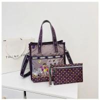 ราคา กระเป๋าแบรนด์ MiniGirl Fashion Bags รุ่น M58 ทรง Tote สี่เหลี่ยม ขนาด 8.5 นิ้ว สีม่วง ลายดอกไม้11 กระเป๋าถือ สะพายข้าง (22273802870)