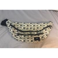 ราคา กระเป๋า vans มือสอง ลายกระโหลก (29702135915)