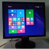 ราคา จอคอมมือสอง Samsung SyncMaster 743NX ขนาด 17นิ้ว ปุ่มปิด-เปิด แบบสัมผัส (11711985683)