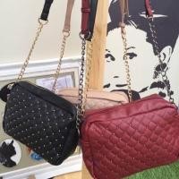 ราคา MANGO : Studded Quilted Bag (894349463)