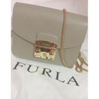 ราคา กระเป๋าแบรนด์ FURLAของแท้ 100% ค่ะ มั่นใจได้ และไม่มีตำหนิ (5616017546)