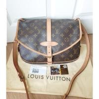 ราคา lv saumur mm dc14ใหม่มาก สภาพเก็บ แท้100% (3669788149)