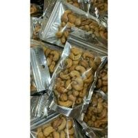 ราคา เม็ดมะม่วงหิมพานต์ เกรด A ขนาด 100 กรัม ราคา 39 บาท (24211459446)