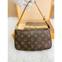 ราคา LV Monogram Pochette มือสองแท้ % (24920664257)