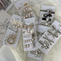 ราคา [PS-พร้อมส่งในไทย-ยกแผง] กิ๊บติดผมแฟชั่นเกาหลี งานมุก งานเพชรหรูหรา ยกแผง กิ๊บหนีบไม่เจ็บศีรษะ ไม่กินเส้นผม งานกิ๊บหรูหร (25628473369)