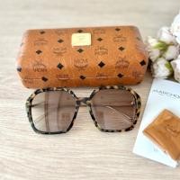 ราคา Isa Lovely Shop MCM Gradient Hexagonal Ladies Sunglasses MCM700SA 214 (24471521198)
