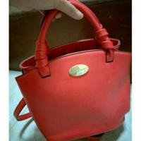 ราคา ส่งต่อขำๆกระเป๋าแบรนด์แท้ Shuberry , Kloset Etcetera กับราคาที่น่าตะลึง (472044608)