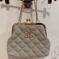 ราคา กระเป๋าหนังPU สีเทาควันบุหรี่ อะไหล่สีทอง ใช้งาน 1 ครั้งถ้วน (2241370824)