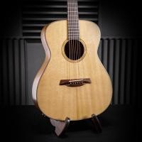 ราคา Maestro Victoria CA-MH กีตาร์โปร่งไฟฟ้า Boutique Hi-End จาก Singapore (Solid Engelmann Spruce / Solid Khaya Mahogany) (29203290043)