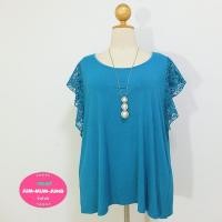 ราคา เสื้อคนอ้วนผ้ายืดเรย่อนเนื้อเด้งสีฟ้าน้ำทะเลงานแบรนด์นอกแขนระบายผ้าลูกไม้ สวยหวานน่ารักมากๆค่ะ (19078980369)